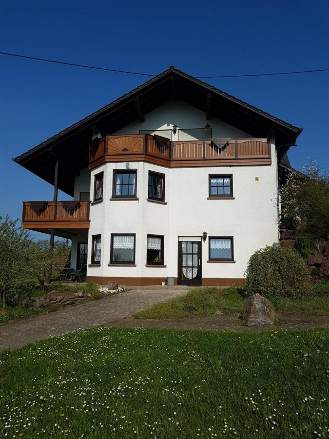 Ferienwohnung Familie Weber Losheim am See Exterior photo